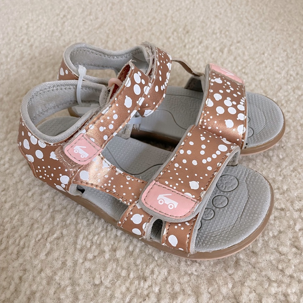 See Kai Run Sandals in Rose Shimmer - Size: 9